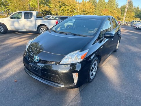 Used 2015 Toyota Prius Two image 2