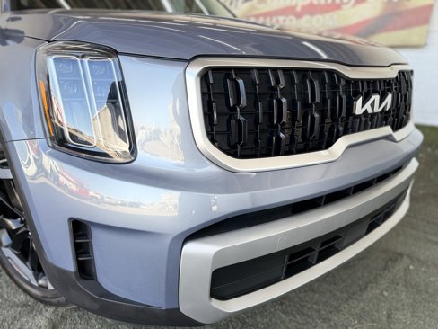 Used 2023 Kia Telluride EX w/ EX Captain's Chair Package image 55