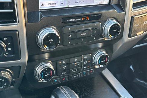 Used 2019 Ford F150 Platinum image 30