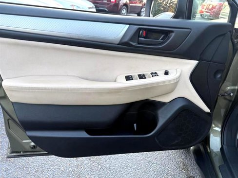 Used 2018 Subaru Outback 2.5i image 36