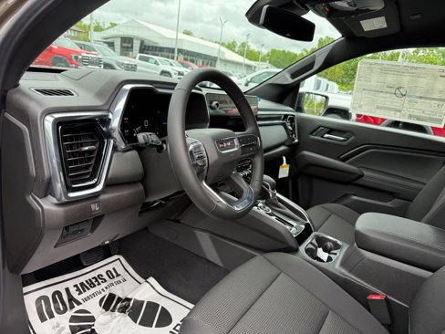 New 2025 GMC Canyon Elevation w/ Convenience Package image 13