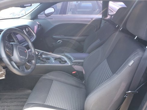 Used 2017 Dodge Challenger SXT w/ Blacktop Package image 7