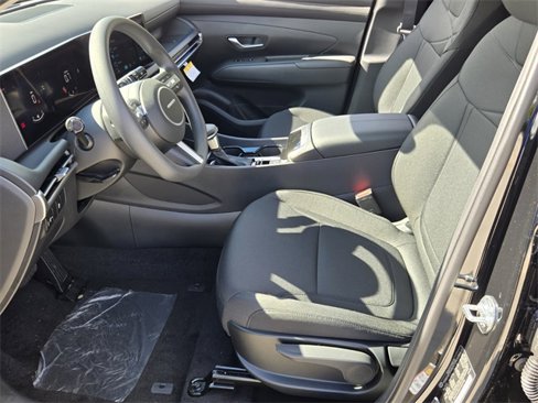 New 2026 Hyundai Tucson SE image 6