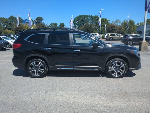 New 2025 Subaru Ascent Touring image 2