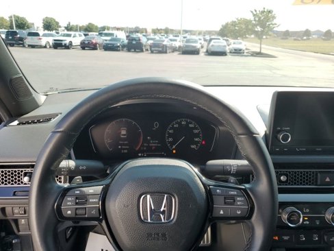 Used 2025 Honda Civic Sport image 11