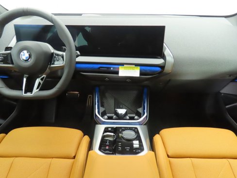 Used 2025 BMW X3 xDrive30i w/ Premium Package image 13