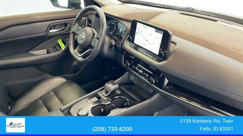 Used 2023 Nissan Rogue SL w/ SL Premium Package image 36