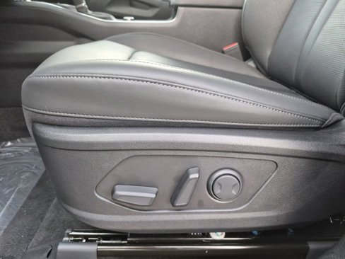 New 2025 Kia Sorento S image 11
