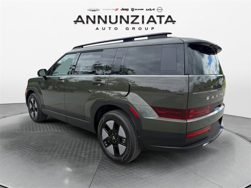 Used 2025 Hyundai Santa Fe SEL image 3