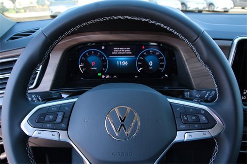New 2026 Volkswagen Atlas SE image 13
