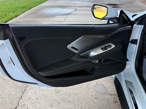 Used 2021 Chevrolet Corvette Stingray Preferred Cpe w/ Z51 Performance Package image 45