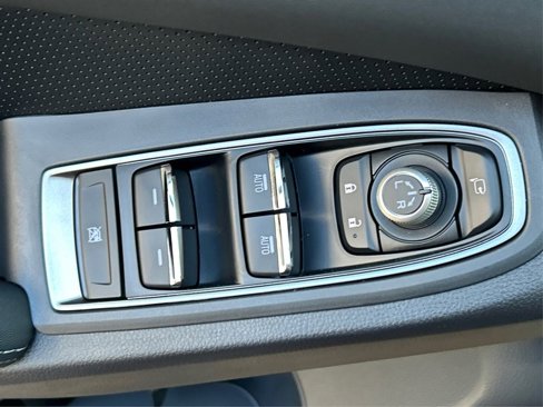 New 2025 Subaru Ascent Limited image 33
