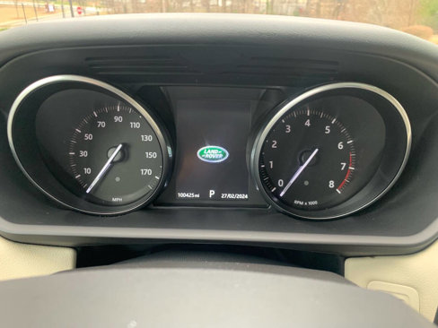 Used 2016 Land Rover Range Rover Sport HSE image 37
