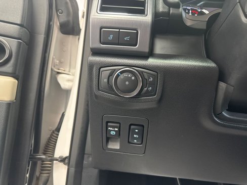 Used 2018 Ford Expedition Max Platinum image 10