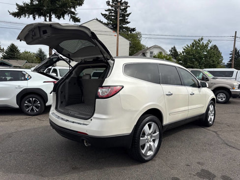 Used 2014 Chevrolet Traverse LTZ image 11
