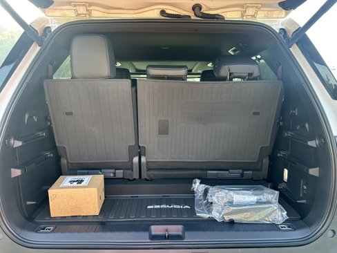 New 2025 Toyota Sequoia Platinum image 7