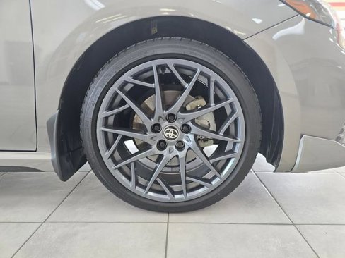 Used 2025 Toyota Camry XSE image 13