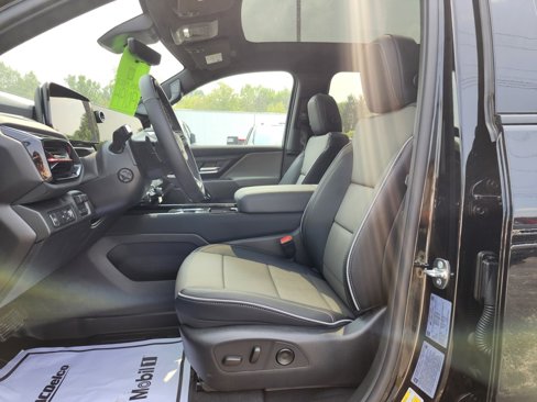 New 2026 Chevrolet Silverado EV Trail Boss image 11