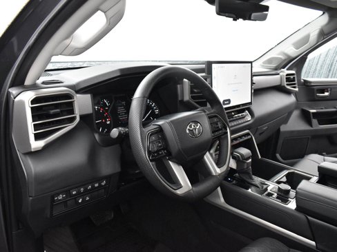 Used 2023 Toyota Tundra Limited image 12