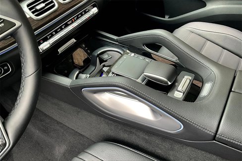 New 2026 Mercedes-Benz GLS 450 4MATIC image 8