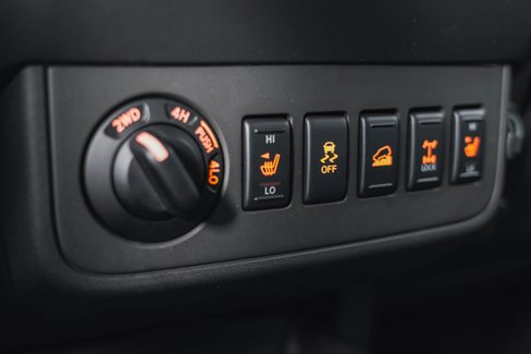 Used 2015 Nissan Xterra PRO-4X image 46