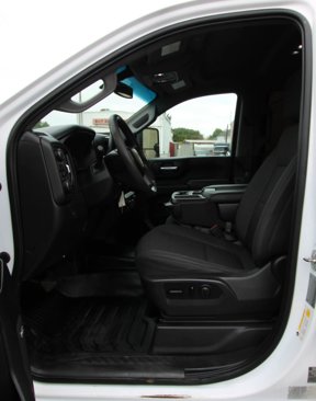 Used 2020 Chevrolet Silverado 2500 W/T w/ WT Safety Package image 9
