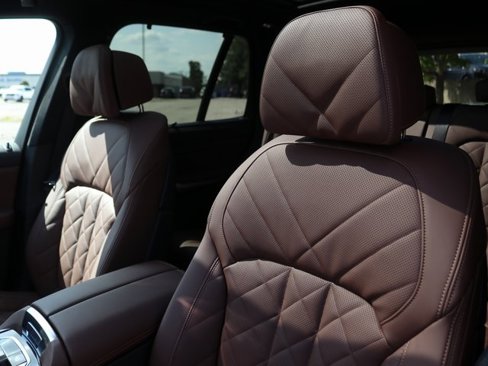New 2026 BMW X5 xDrive40i w/ M Sport Package image 7