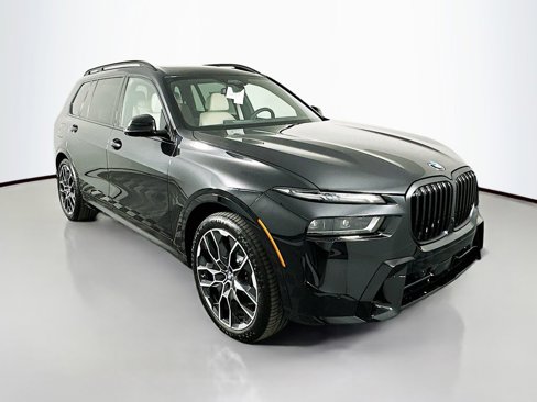 New 2026 BMW X7 xDrive40i w/ Executive Package image 3