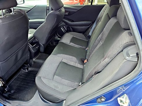 Used 2020 Subaru Outback Premium image 10