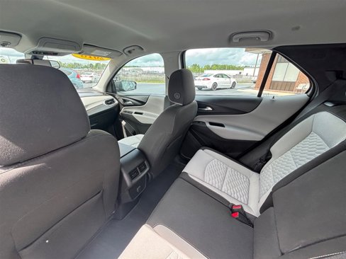 Used 2018 Chevrolet Equinox LS image 14