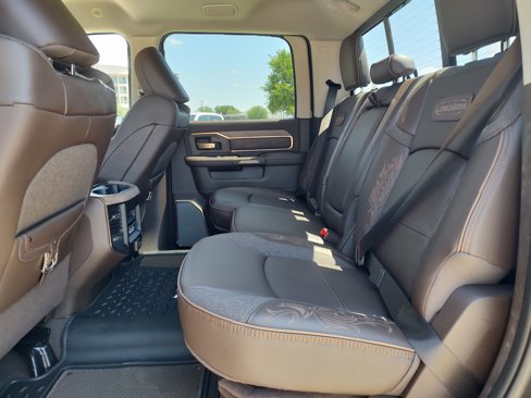 New 2025 RAM 2500 Limited image 32