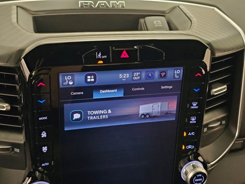 New 2026 RAM 1500 4x4 Crew Cab image 22
