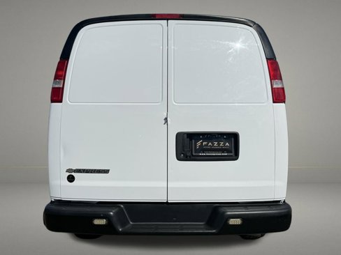 Used 2024 Chevrolet Express 2500 w/ Driver Convenience Package image 4