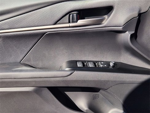 New 2026 Toyota Camry Hybrid image 16