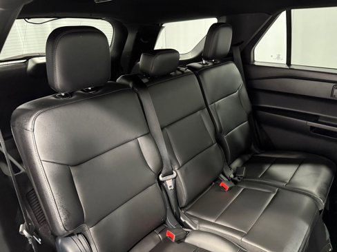 Used 2021 Ford Explorer 4WD Police Interceptor image 25