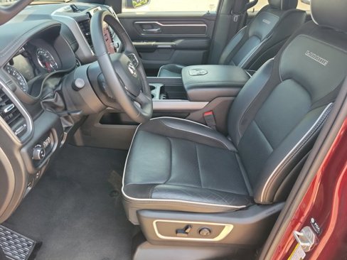 Used 2025 RAM 1500 Laramie image 5