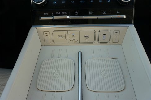 Used 2025 Hyundai Santa Fe Calligraphy image 14
