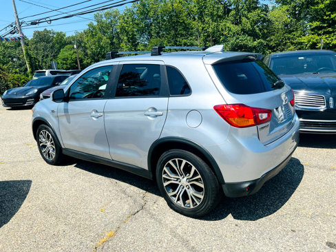 Used 2017 Mitsubishi Outlander Sport SE image 4