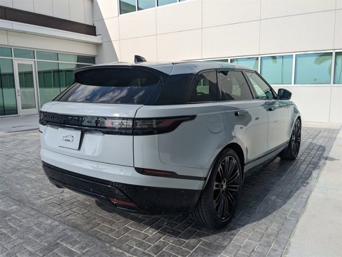 New 2026 Land Rover Range Rover Velar Dynamic SE image 4
