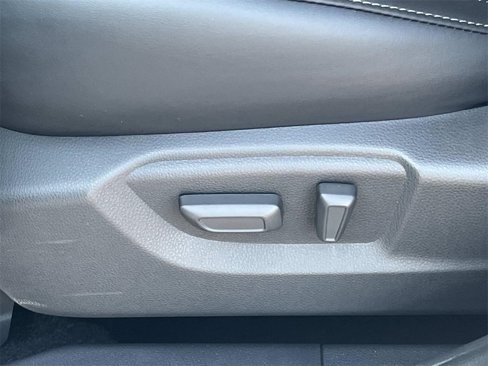 New 2025 Mitsubishi Eclipse Cross SE image 11