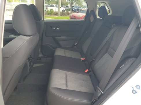 New 2026 Nissan Rogue SV image 7