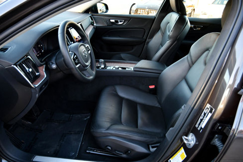 Used 2024 Volvo S60 B5 Plus image 23
