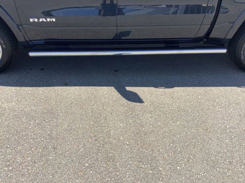 New 2026 RAM 1500 4x4 Crew Cab image 14