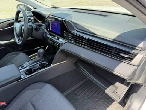 Certified 2025 Toyota Camry LE image 24