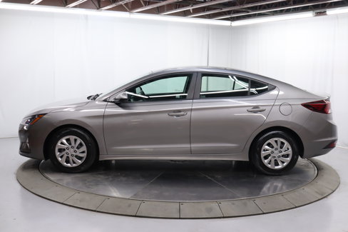 Used 2020 Hyundai Elantra SE w/ Cargo Package (C1) image 4