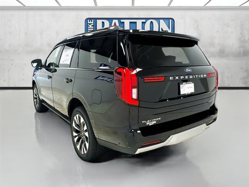 New 2025 Ford Expedition Platinum image 5