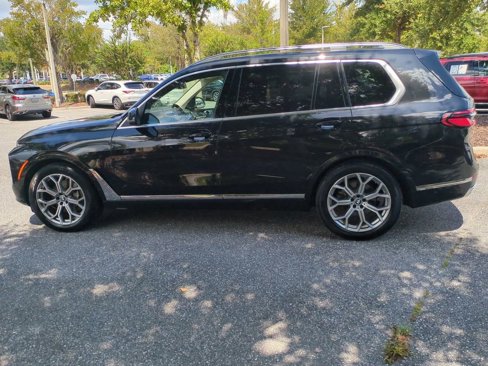 Used 2025 BMW X7 xDrive40i image 8