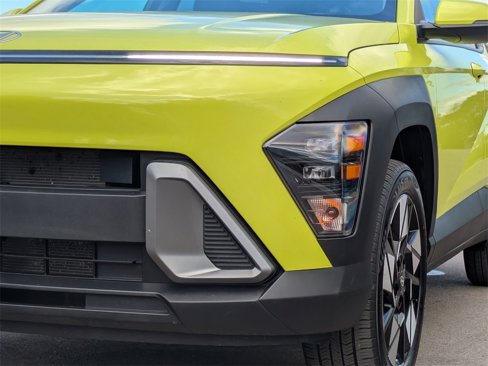 Certified 2024 Hyundai Kona SEL image 9