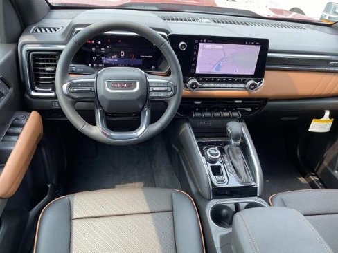 New 2026 GMC Canyon AT4 w/ AT4 Premium Package image 7