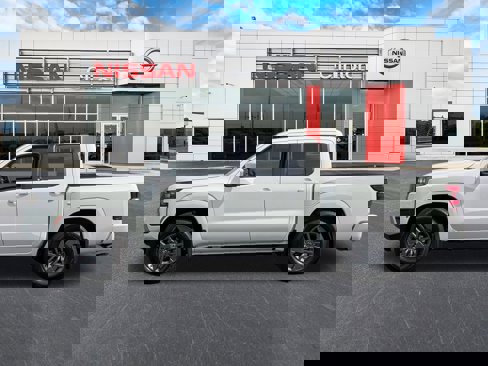 New 2026 Nissan Frontier SV image 6